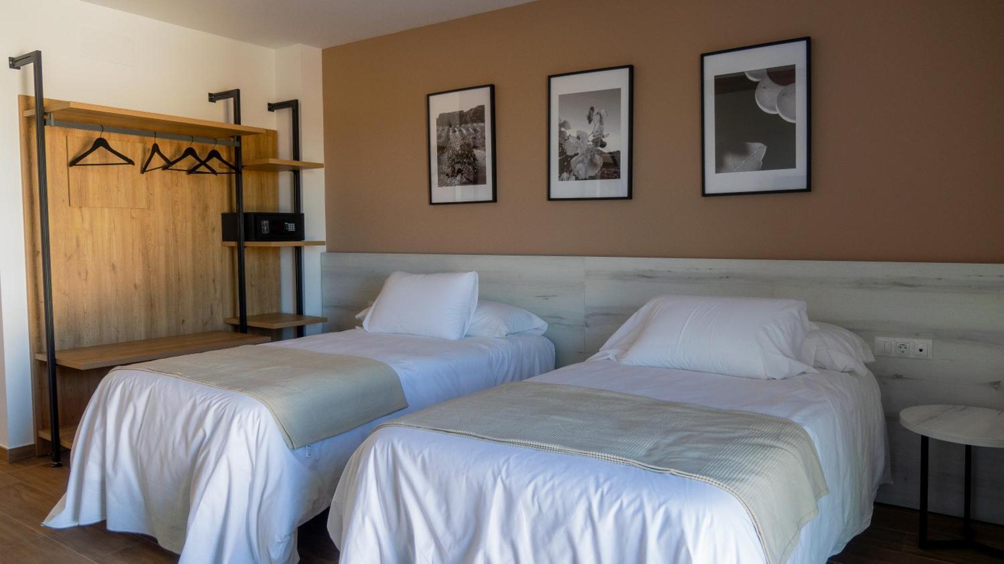 La Hospederia - El Provencio Hotel Buitenkant foto